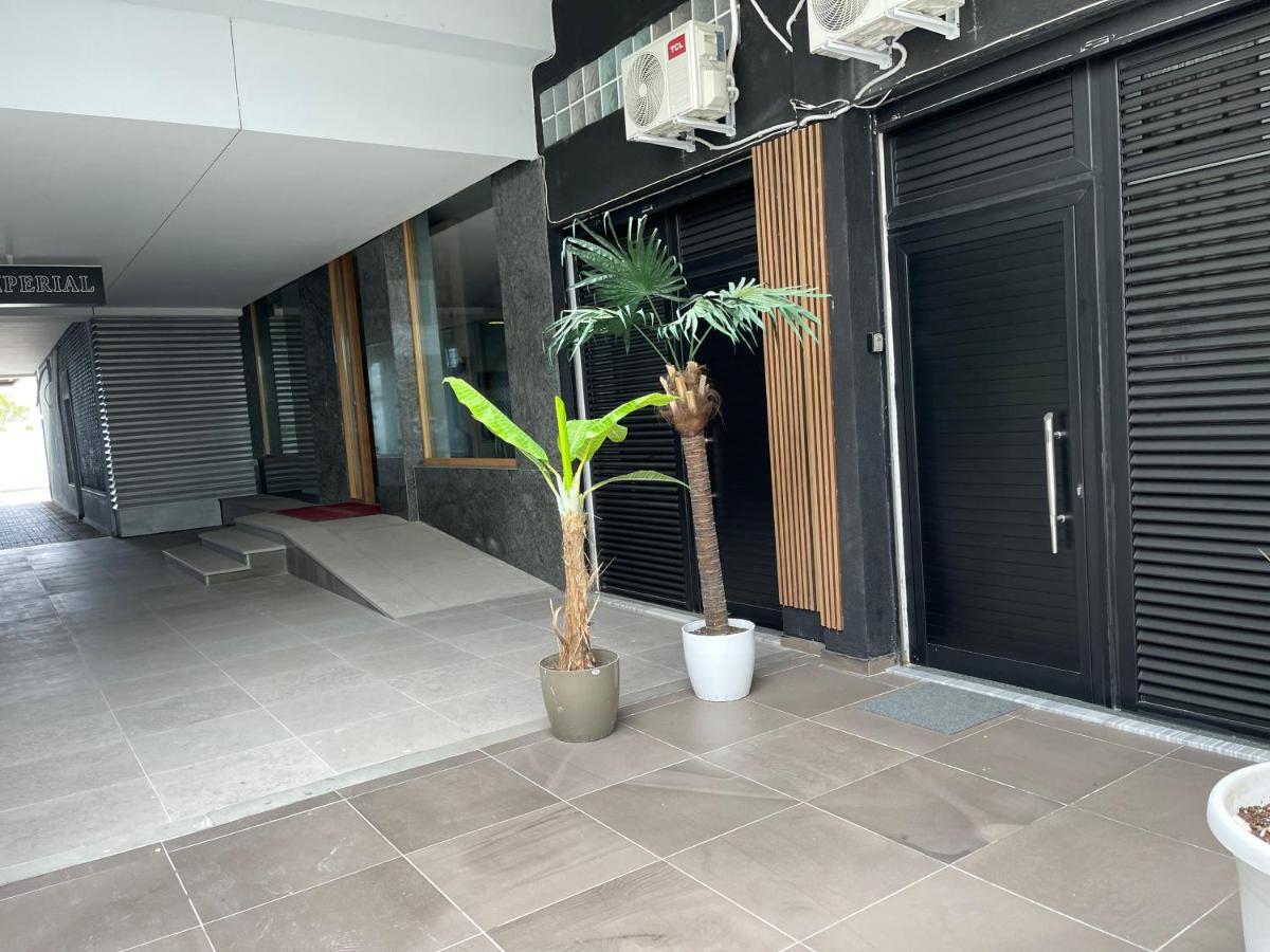 Duplex Lungomare Suites Vlorë Екстериор снимка