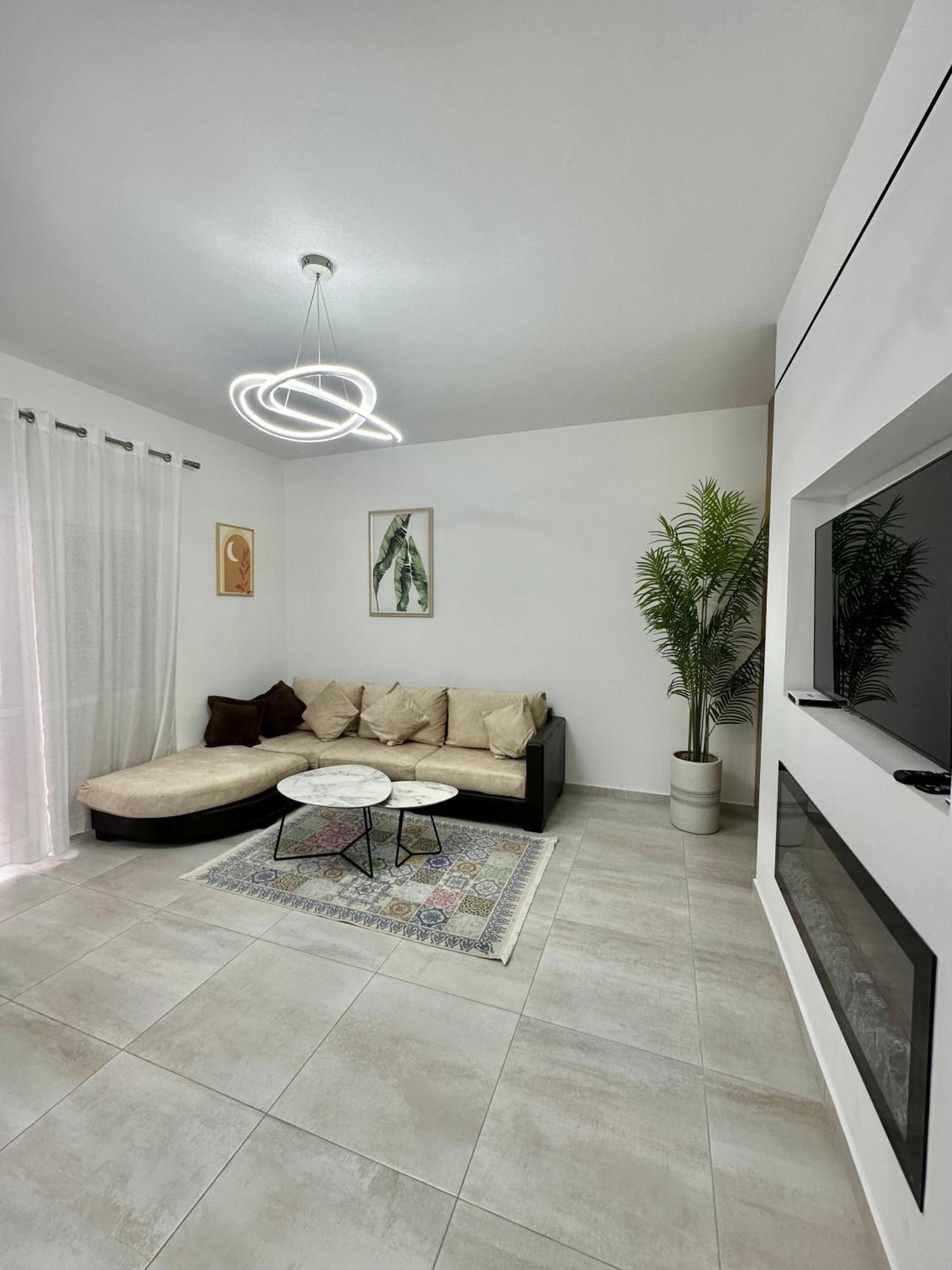Duplex Lungomare Suites Vlorë Екстериор снимка