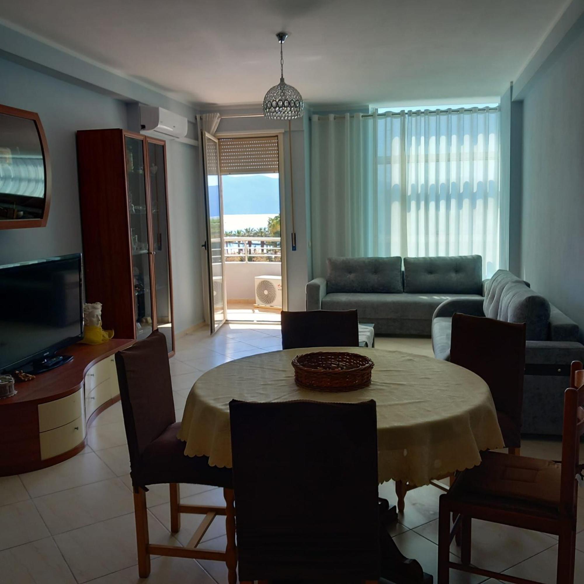 Duplex Lungomare Suites Vlorë Стая снимка