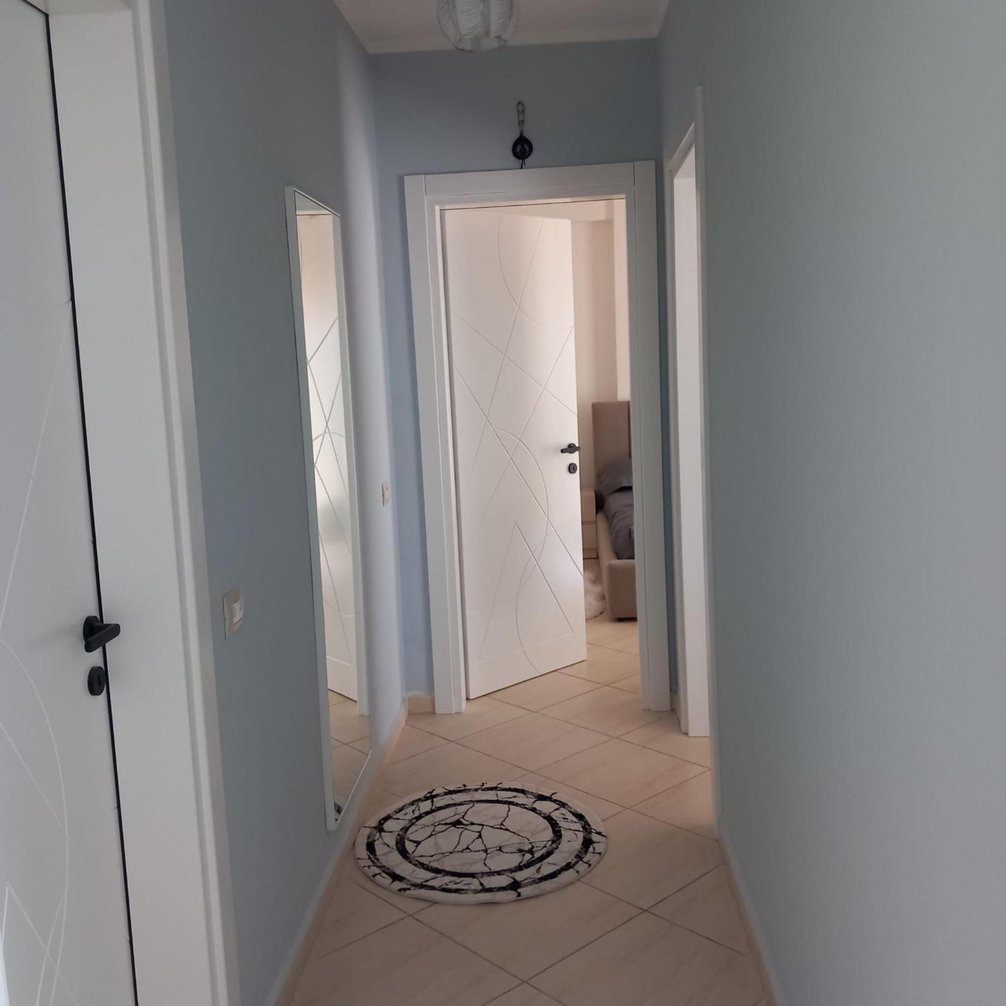 Duplex Lungomare Suites Vlorë Стая снимка